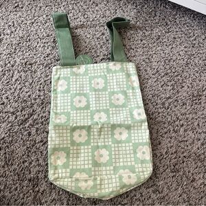 Green and White Floral Tote Bag